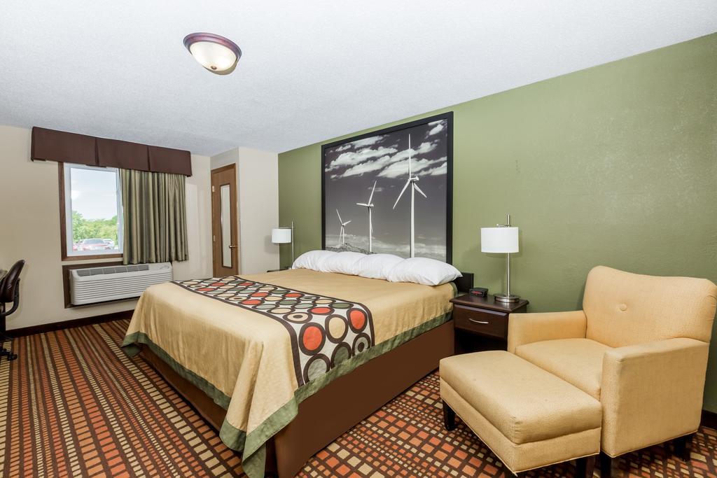 Hotel Super 8 By Wyndham Adair Ia Camera foto