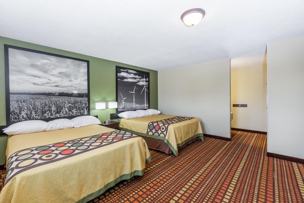 Hotel Super 8 By Wyndham Adair Ia Camera foto